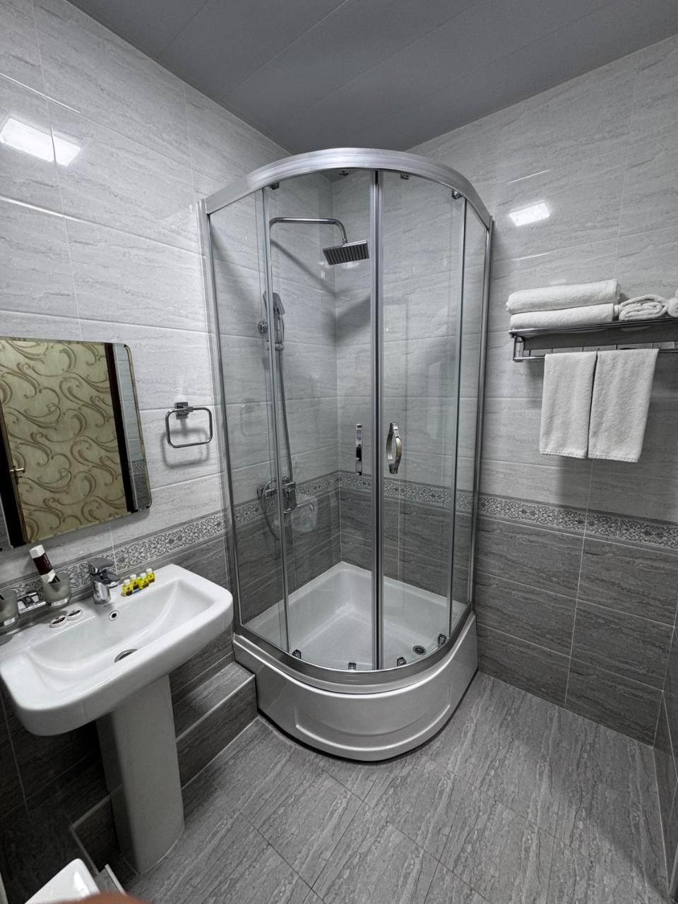 Ark Billur Halal Hotel Taszkent Zewnętrze zdjęcie